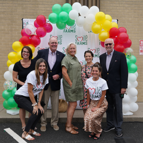 smile-farms-ribbon-cutting-tomde-studio-030.jpg